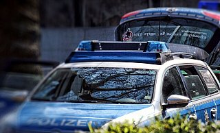 Die Polizei eilte am Mittwochnachmittag mit mehreren Streifenwagen zur Körnerstraße am Bielefelder Rathaus. - Symbolfoto: Pixabay / Creative Commons Die Polizei eilte am Mittwochnachmittag mit mehreren Streifenwagen zur Körnerstraße am Bielefelder Rathaus. - Symbolfoto: Pixabay / Creative Commons