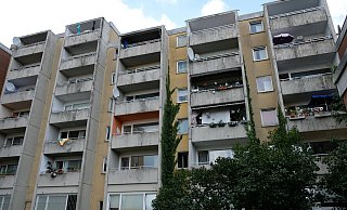 Ein großer Handwerksbetrieb aus Rheda-Wiedenbrück bezeichnet Fassaden und Balkone als hochgradig sanierungsbedürftig. - Susanne Lahr Ein großer Handwerksbetrieb aus Rheda-Wiedenbrück bezeichnet Fassaden und Balkone als hochgradig sanierungsbedürftig. - Susanne Lahr