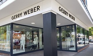 Die Gerry-Weber-Filiale an der Bahnhofstraße 29. - Uwe Pollmeier Die Gerry-Weber-Filiale an der Bahnhofstraße 29. - Uwe Pollmeier