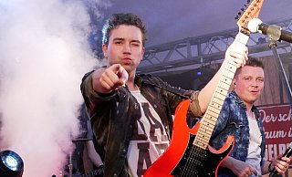 Die Dorfrocker treten am Montag im Discozelt auf Pollhans auf. - Kristoffer Fillies Die Dorfrocker treten am Montag im Discozelt auf Pollhans auf. - Kristoffer Fillies
