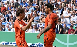 Der SC Paderborn erreicht souverän die 2. Runde des DFB-Pokals. - Carmen Jaspersen/dpa Der SC Paderborn erreicht souverän die 2. Runde des DFB-Pokals. - Carmen Jaspersen/dpa