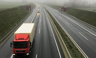 Der Verkehr rollt auf dem neuen Teilstück der A 33. - Christina Pulido Lopez Der Verkehr rollt auf dem neuen Teilstück der A 33. - Christina Pulido Lopez