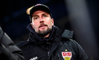 Sebastian Hoeneß: Sein Ziel ist das DFB-Pokal-Finale. - Tom Weller/dpa Sebastian Hoeneß: Sein Ziel ist das DFB-Pokal-Finale. - Tom Weller/dpa