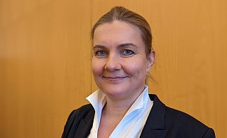 Maren Thäter, 44, Ärztin und Ökonomin, ist zweites Vorstandmitglied im Klinikum Herford. - Susanne Barth Maren Thäter, 44, Ärztin und Ökonomin, ist zweites Vorstandmitglied im Klinikum Herford. - Susanne Barth