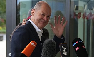 «Da ist ein Aufbruch, die treffen die richtigen Entscheidungen für unsere Zukunft»: Olaf Scholz. - Foto: Kay Nietfeld/dpa «Da ist ein Aufbruch, die treffen die richtigen Entscheidungen für unsere Zukunft»: Olaf Scholz. - Foto: Kay Nietfeld/dpa