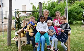 Ina Klaus-Petrach war 26 Jahre lang Leitung der Kita Kieselstein und wird die Kollegen und vor allem die Kinder im Ruhestand vermissen. - Louisa Kohnert Ina Klaus-Petrach war 26 Jahre lang Leitung der Kita Kieselstein und wird die Kollegen und vor allem die Kinder im Ruhestand vermissen. - Louisa Kohnert