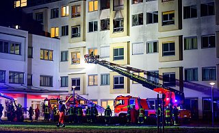 Bei einem Brand in einem Krankenhaus in der niedersächsischen Stadt Uelzen sind vier Menschen ums Leben gekommen. - Philipp Schulze/dpa Bei einem Brand in einem Krankenhaus in der niedersächsischen Stadt Uelzen sind vier Menschen ums Leben gekommen. - Philipp Schulze/dpa