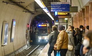 Der Jahnplatztunnel ist das Nadelöhr für den Nahverkehr. Hier müssen alle Stadtbahnlinien durchfahren. - Foto: Andreas Zobe/NW Der Jahnplatztunnel ist das Nadelöhr für den Nahverkehr. Hier müssen alle Stadtbahnlinien durchfahren. - Foto: Andreas Zobe/NW