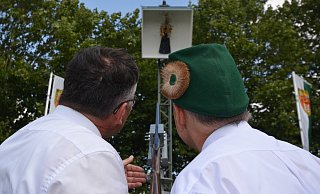 Frühestens im nächsten Jahr können die insgesamt 16.235 Grünröcke im Bezirksverband Wiedenbrück wieder Schützenfeste feiern. - Birgit Vredenburg Frühestens im nächsten Jahr können die insgesamt 16.235 Grünröcke im Bezirksverband Wiedenbrück wieder Schützenfeste feiern. - Birgit Vredenburg