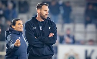 Arminia-Trainer Mitch Kniat geht davon aus, dass sein Team die Leistung aus dem Saarbrücken-Spiel auch in Osnabrück abruft. - Sarah Jonek Arminia-Trainer Mitch Kniat geht davon aus, dass sein Team die Leistung aus dem Saarbrücken-Spiel auch in Osnabrück abruft. - Sarah Jonek