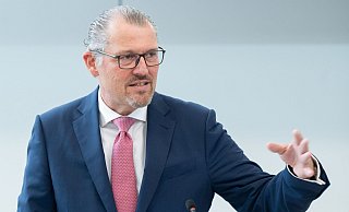 Arbeitgeberpräsident Rainer Dulger. Wirtschaftsverbände sehen einen großen Reformbedarf in Deutschland. - Bernd Weißbrod/dpa Arbeitgeberpräsident Rainer Dulger. Wirtschaftsverbände sehen einen großen Reformbedarf in Deutschland. - Bernd Weißbrod/dpa