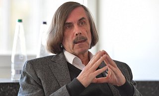 Laut Prognosen wird sich Gütersloh in den nächsten Jahren weiter verschulden, schildert Bürgermeister Norbert Morkes. - Jens Dünhölter Laut Prognosen wird sich Gütersloh in den nächsten Jahren weiter verschulden, schildert Bürgermeister Norbert Morkes. - Jens Dünhölter