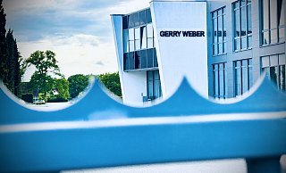 Die Firmenzentrale von Gerry Weber in Halle. Wie die Redaktion jetzt erfahren hat, steht der Standort in Halle nach 52 Jahren vor dem Aus. - Nicole Donath Die Firmenzentrale von Gerry Weber in Halle. Wie die Redaktion jetzt erfahren hat, steht der Standort in Halle nach 52 Jahren vor dem Aus. - Nicole Donath