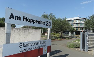 Der Verwaltungsstandort Am Hoppenhof ist einer der Arbeitsplätze für viele Mitarbeitende der Paderborner Stadtverwaltung. (Archivbild) - Markus Freckmann Der Verwaltungsstandort Am Hoppenhof ist einer der Arbeitsplätze für viele Mitarbeitende der Paderborner Stadtverwaltung. (Archivbild) - Markus Freckmann