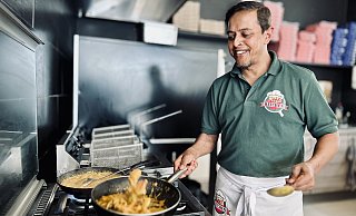 Eröffnung des Pizza Kitchen von Reaz Ahmed an der Viktoriastraße in Bielefeld. - Stefan Becker Eröffnung des Pizza Kitchen von Reaz Ahmed an der Viktoriastraße in Bielefeld. - Stefan Becker