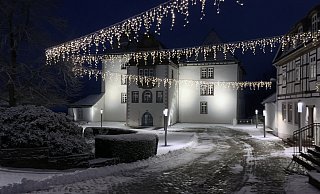 Am ersten Adventswochenende gibt es auf dem Schloss Fürstenberg ein abwechslungsreiches Programm. - Privat Am ersten Adventswochenende gibt es auf dem Schloss Fürstenberg ein abwechslungsreiches Programm. - Privat