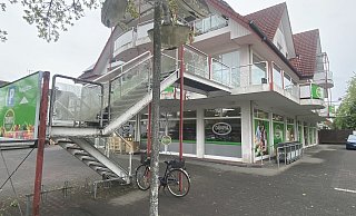 Erst vor gut einem Jahr hat der Dūnya-Markt an der Brockhäger Straße/Ecke Happenort im Kreis Gütersloh seinen Betrieb aufgenommen. - Burkhard Hoeltzenbein Erst vor gut einem Jahr hat der Dūnya-Markt an der Brockhäger Straße/Ecke Happenort im Kreis Gütersloh seinen Betrieb aufgenommen. - Burkhard Hoeltzenbein