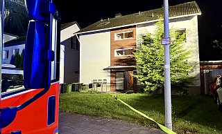 Im Wohnzimmer einer Wohnung im ersten Obergeschoss hatte sich das Feuer entzündet. - Ralph Meyer Im Wohnzimmer einer Wohnung im ersten Obergeschoss hatte sich das Feuer entzündet. - Ralph Meyer