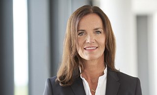 Ina Kreimer ist seit einem halben Jahr im Vorstand der Verbund-Volksbank. - Volksbank Ina Kreimer ist seit einem halben Jahr im Vorstand der Verbund-Volksbank. - Volksbank