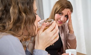 Schlürfende Mitbewohner: Für Menschen, die an Misophonie leiden, ist das nur schwer auszuhalten. - picture alliance Schlürfende Mitbewohner: Für Menschen, die an Misophonie leiden, ist das nur schwer auszuhalten. - picture alliance