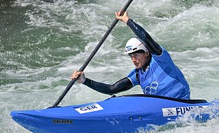Ricarda Funk ist erstmals richtig zufrieden im Kajak-Cross. Beim Weltcupfinale wird sie Zweite im Time Trial und siegt im Cross. Nun geht es zur WM nach Australien. (Archivbild) - Sebastian Kahnert/dpa Ricarda Funk ist erstmals richtig zufrieden im Kajak-Cross. Beim Weltcupfinale wird sie Zweite im Time Trial und siegt im Cross. Nun geht es zur WM nach Australien. (Archivbild) - Sebastian Kahnert/dpa