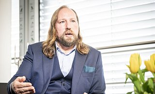 «Herr Merz macht es immer schwieriger, mit ihm zu regieren», sagt Grünen-Politiker Anton Hofreiter. - Michael Kappeler/dpa «Herr Merz macht es immer schwieriger, mit ihm zu regieren», sagt Grünen-Politiker Anton Hofreiter. - Michael Kappeler/dpa