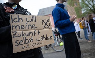 Das geplante Absenken des Wahlalters auf 16 bei Landtagswahlen in NRW wird seit vielen Jahren gefordert. - Sebastian Gollnow/dpa Das geplante Absenken des Wahlalters auf 16 bei Landtagswahlen in NRW wird seit vielen Jahren gefordert. - Sebastian Gollnow/dpa