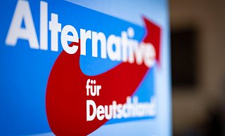 Die AfD sorgt in NRW mit ihrer Wahlwerbung für Diskussionen - und juristische Auseinandersetzungen. - Christoph Reichwein/dpa Die AfD sorgt in NRW mit ihrer Wahlwerbung für Diskussionen - und juristische Auseinandersetzungen. - Christoph Reichwein/dpa
