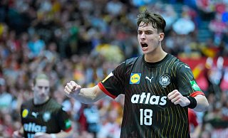 Deutschlands Handballer um Julian Köster sind heiß auf das Duell mit Top-Favorit Dänemark. - Sören Stache/dpa Deutschlands Handballer um Julian Köster sind heiß auf das Duell mit Top-Favorit Dänemark. - Sören Stache/dpa