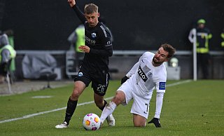 Sebastian Klaas erzielte vor einem Jahr in Elversberg Paderborns 1:0-Führung, doch am Ende gewannen die Gastgeber um Manuel Feil (r.) mit 4:1. Ob Klaas am Samstag im SCP-Kader steht, ist noch ungewiss. - Imago Images Sebastian Klaas erzielte vor einem Jahr in Elversberg Paderborns 1:0-Führung, doch am Ende gewannen die Gastgeber um Manuel Feil (r.) mit 4:1. Ob Klaas am Samstag im SCP-Kader steht, ist noch ungewiss. - Imago Images