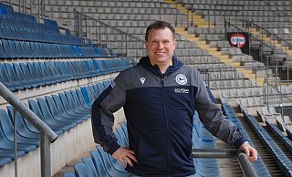 Uwe Koschinat wurde am Donnerstag offiziell als neuer Trainer von Arminia Bielefeld vorgestellt. - Andreas Zobe Uwe Koschinat wurde am Donnerstag offiziell als neuer Trainer von Arminia Bielefeld vorgestellt. - Andreas Zobe