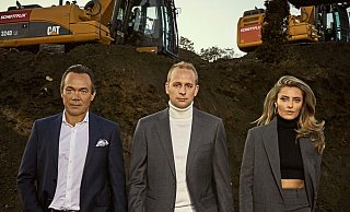 Arbeiten jetzt zusammen: Thomas Hagedorn, Christian Hülsewig und Sophia Thomalla (v.l.). Gemeinsam wollen sie mit Schotter Geld verdienen. Mehr lesen... Arbeiten jetzt zusammen: Thomas Hagedorn, Christian Hülsewig und Sophia Thomalla (v.l.). Gemeinsam wollen sie mit Schotter Geld verdienen. Mehr lesen...