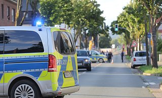 Beim Zusammenstoß mit einem Auto ist ein 13-jähriger Fahrradfahrer aus Bad Oeynhausen schwer verletzt worden. - Ulf Hanke Beim Zusammenstoß mit einem Auto ist ein 13-jähriger Fahrradfahrer aus Bad Oeynhausen schwer verletzt worden. - Ulf Hanke