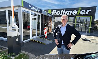Ein Wasserschaden hat das Back-Restaurant Pollmeier außer Gefecht gesetzt. Thomas Pollmeier ist froh, den Kunden im eigens aufgestellten Verkaufscontainer ab Samstag fast wieder das volle Programm bieten zu können. - Barbara Franke Ein Wasserschaden hat das Back-Restaurant Pollmeier außer Gefecht gesetzt. Thomas Pollmeier ist froh, den Kunden im eigens aufgestellten Verkaufscontainer ab Samstag fast wieder das volle Programm bieten zu können. - Barbara Franke