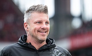Lukas Kwasniok schwärmt von den Bayern und Trainer Vincent Kompany. (Archivbild) - Marius Becker/dpa Lukas Kwasniok schwärmt von den Bayern und Trainer Vincent Kompany. (Archivbild) - Marius Becker/dpa