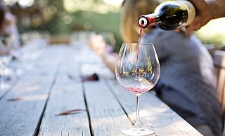 Für Genießer: Am Wochenende lockt unter anderem das Weinfest in den Schlosspark in Schloß Neuhaus. - Pixabay Für Genießer: Am Wochenende lockt unter anderem das Weinfest in den Schlosspark in Schloß Neuhaus. - Pixabay