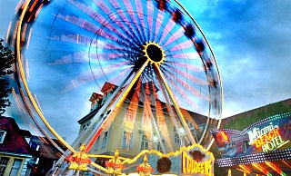 Auf der City-Kirmes in Herford können auch in diesem Jahr wieder jede Menge Fahrgeschäfte und Buden getestet werden. - Frank-Michael Kiel-Steinkamp Auf der City-Kirmes in Herford können auch in diesem Jahr wieder jede Menge Fahrgeschäfte und Buden getestet werden. - Frank-Michael Kiel-Steinkamp