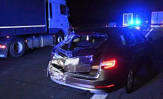Der Skoda wurde beim Unfall auf der A2 erheblich beschädigt. - Andreas Eickhoff Der Skoda wurde beim Unfall auf der A2 erheblich beschädigt. - Andreas Eickhoff