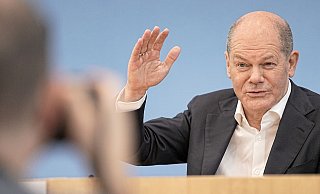 Bundeskanzler Olaf Scholz während seines Sommer-Interviews im Haus der Bundespressekonferenz. - Michael Kappeler/dpa Bundeskanzler Olaf Scholz während seines Sommer-Interviews im Haus der Bundespressekonferenz. - Michael Kappeler/dpa