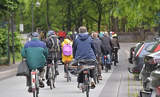 Die Critical-Mass-Gruppe will sich den Organisatoren anschließen. - Jens Dünhölter Die Critical-Mass-Gruppe will sich den Organisatoren anschließen. - Jens Dünhölter