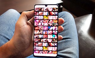 Kinderpornograhische Bilder soll der Tatverdächtige in Borchen hochgeladen haben. - picture alliance / Andreas Franke Kinderpornograhische Bilder soll der Tatverdächtige in Borchen hochgeladen haben. - picture alliance / Andreas Franke