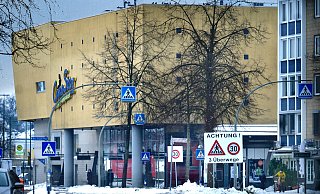 Im ehemaligen Cinestar soll bald wieder Kino möglich sein. Und wahrscheinlich auch noch einiges mehr. - Andreas Frücht Im ehemaligen Cinestar soll bald wieder Kino möglich sein. Und wahrscheinlich auch noch einiges mehr. - Andreas Frücht