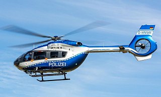 Auch ein Polizeihubschrauber half bei der Fahndung nach dem Mann aus Rietberg. - Symbolfoto/Polizei Auch ein Polizeihubschrauber half bei der Fahndung nach dem Mann aus Rietberg. - Symbolfoto/Polizei