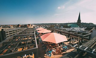 Der Ausblick vom The Bernstein ist einmalig in Bielefeld. - Markt 8 GmbH Der Ausblick vom The Bernstein ist einmalig in Bielefeld. - Markt 8 GmbH
