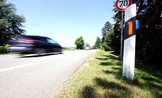 Anwohner an der B239 ärgern sich über zu hohen Lärm und hohe Geschwindigkeit. - Niklas Krämer Anwohner an der B239 ärgern sich über zu hohen Lärm und hohe Geschwindigkeit. - Niklas Krämer