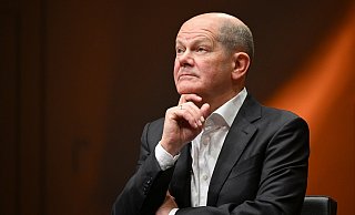 Sehr viele Menschen bewerten die Arbeit von Bundeskanzler Olaf Scholz negativ. - Jens Kalaene/dpa Sehr viele Menschen bewerten die Arbeit von Bundeskanzler Olaf Scholz negativ. - Jens Kalaene/dpa