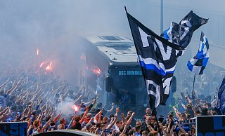 Der DSC wird aller Voraussicht nach mit dem Mannschaftsbus nach Berlin zum DFB-Pokalfinale reisen. - Andreas Zobe Der DSC wird aller Voraussicht nach mit dem Mannschaftsbus nach Berlin zum DFB-Pokalfinale reisen. - Andreas Zobe