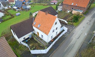 Das Haus in Bosseborn, das durch Angelika und Wilfried W. zum Tatort wurde, soll nach dem Willen der Stadt Höxter abgerissen werden. - Jens Reddeker Das Haus in Bosseborn, das durch Angelika und Wilfried W. zum Tatort wurde, soll nach dem Willen der Stadt Höxter abgerissen werden. - Jens Reddeker