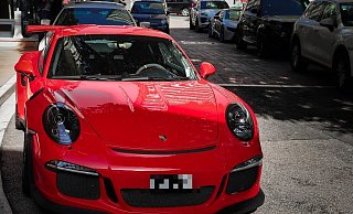 Polizeibeamte beschlagnahmten einen Porsche auf der A 33. - Symbolbild: Pixabay Polizeibeamte beschlagnahmten einen Porsche auf der A 33. - Symbolbild: Pixabay