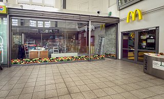 Die Subwayfiliale am Bielefelder Hauptbahnhof steht plötzlich leer. Der Betreiber erklärt, was vorgefallen ist. - Andreas Zobe Die Subwayfiliale am Bielefelder Hauptbahnhof steht plötzlich leer. Der Betreiber erklärt, was vorgefallen ist. - Andreas Zobe